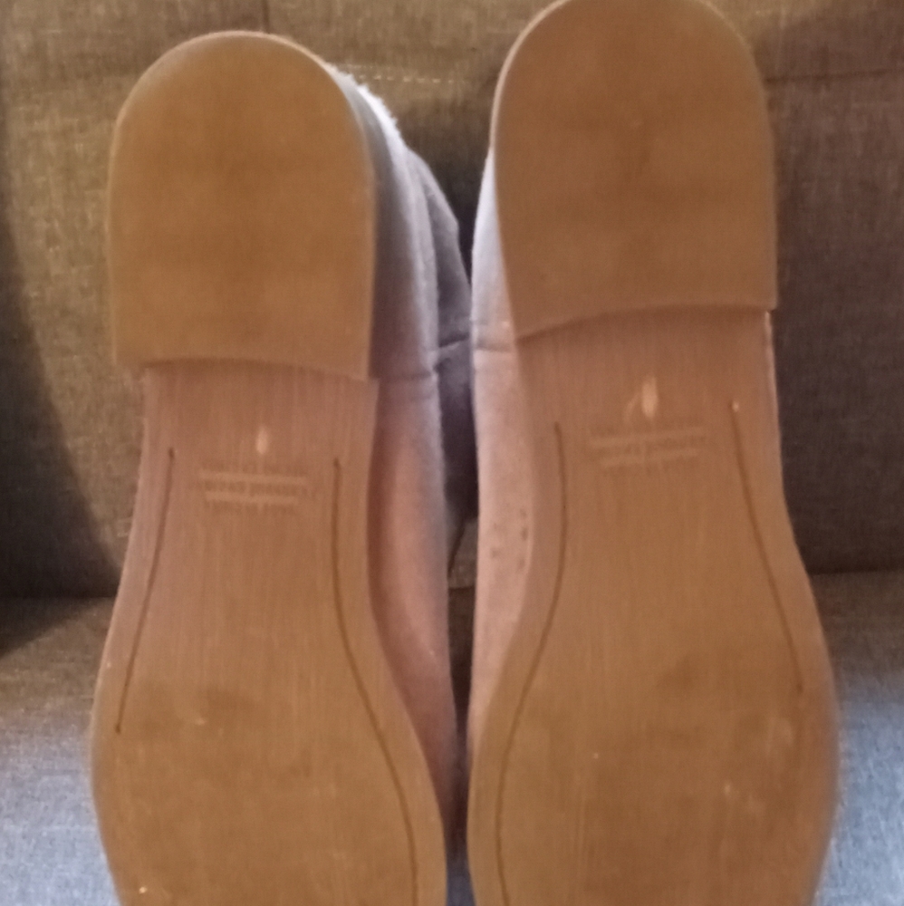 Woman's Boot - Picture 3 of 4